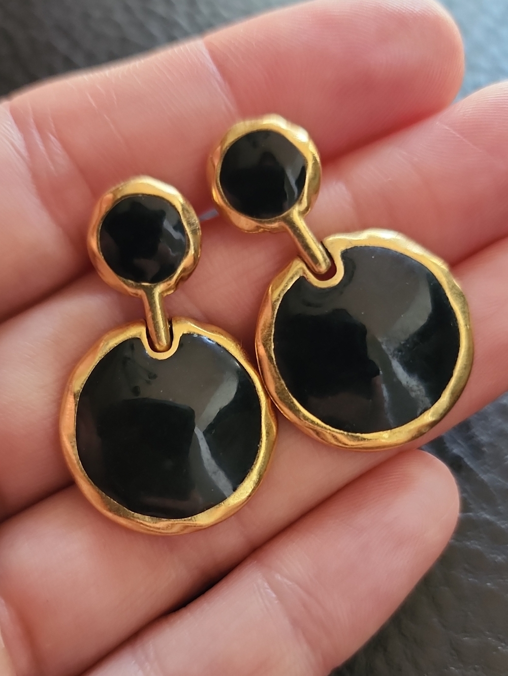 VTG Trifari Gold and Black Drop Earrings - Women Jewelry